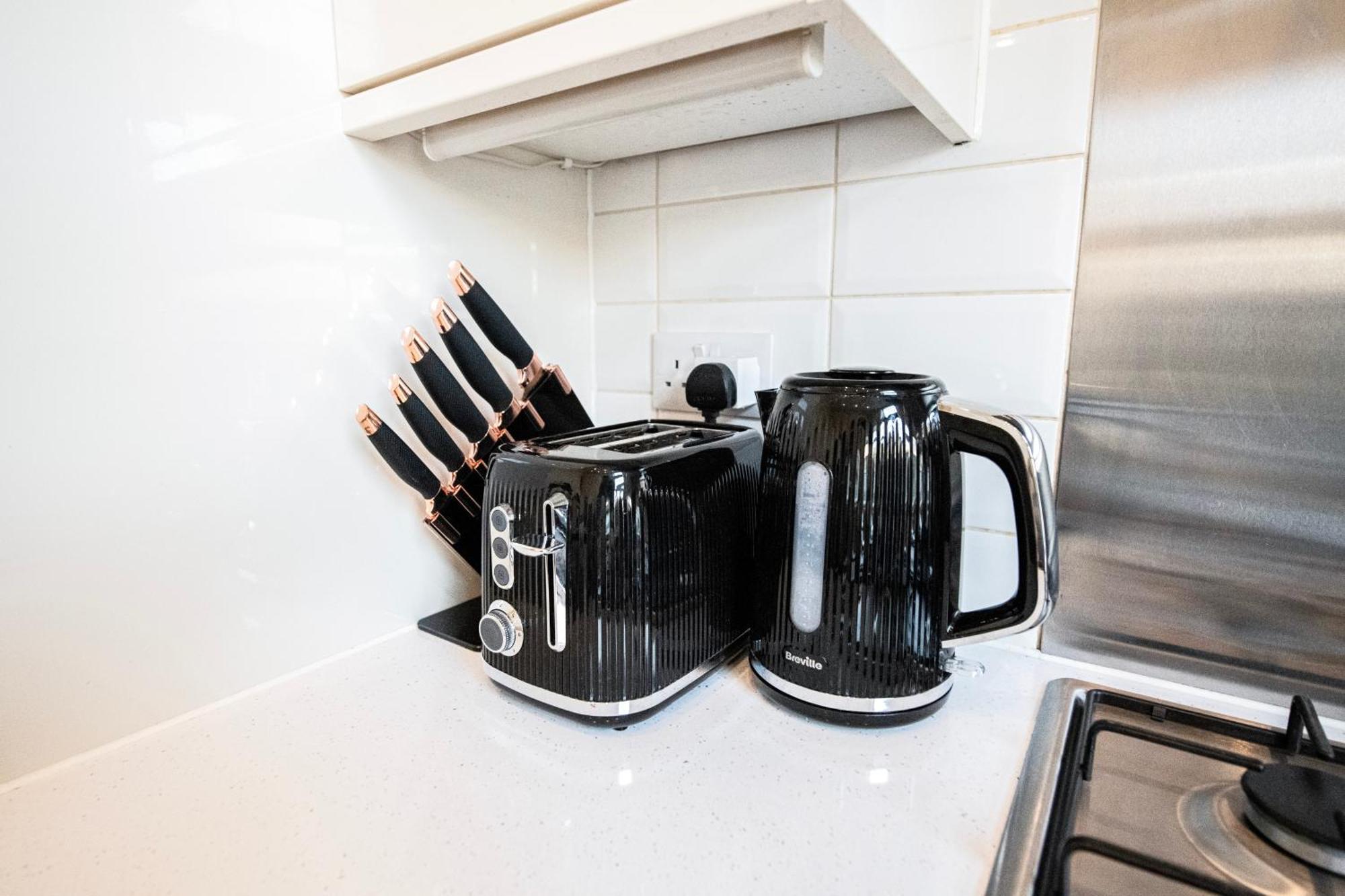 Charming 2-Bedroom Flat In Shepherd'S Bush, Near Hammersmith Londyn Zewnętrze zdjęcie